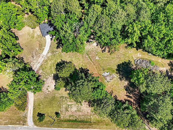 2nd image of 1544 Jean Road