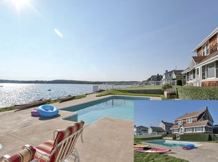 13 Point Rd, Niantic, CT 06357