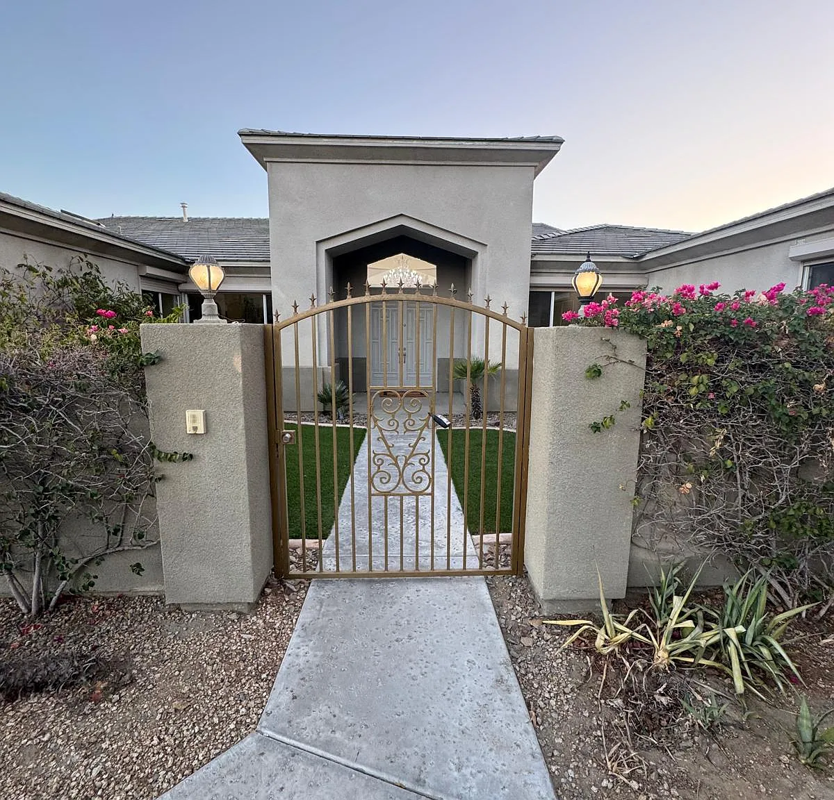 6 bed, 6000 sqft, $8,500 — Photo 4