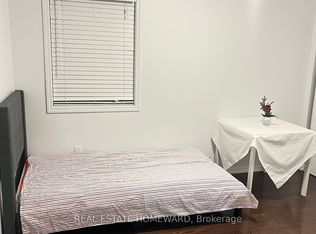 1226 Leslie Dr ROOM 1, Innisfil, ON L9S0G3