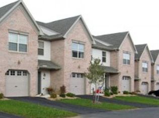 628 Glenbrook Dr, Harrisburg, PA 17110