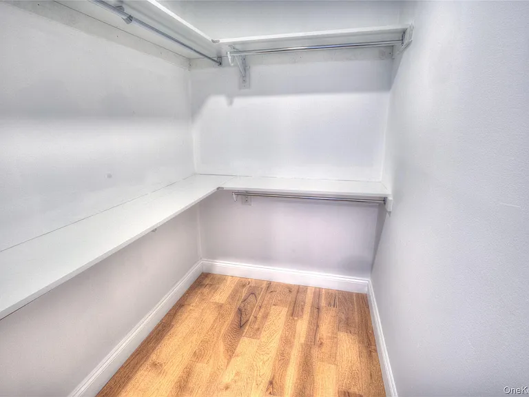 12 Yennicock Ave — Photo 21