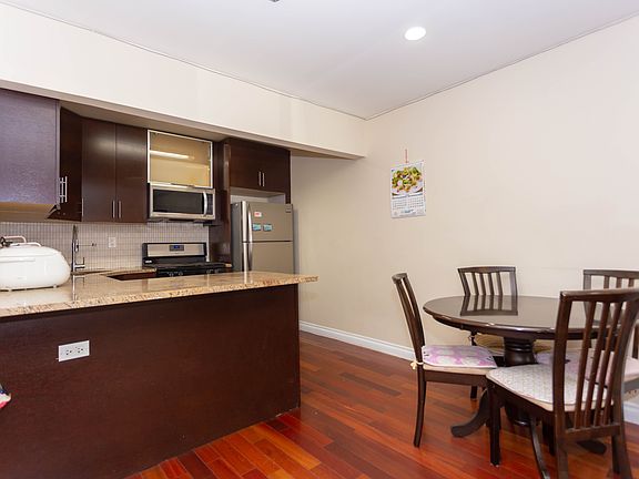 3rd image of 7117 162nd St APT 1D