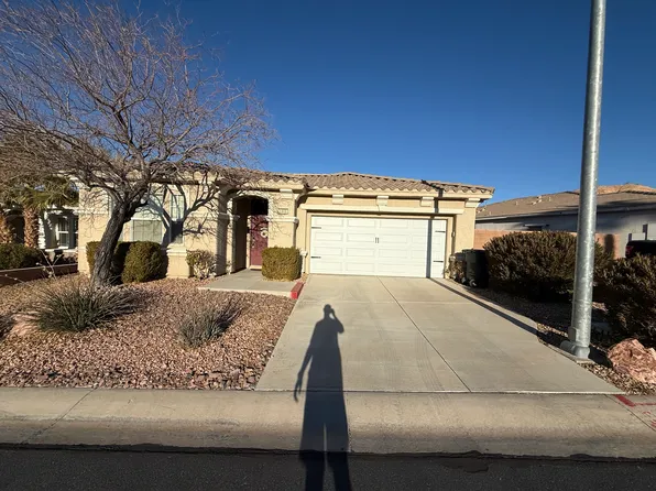 1449 Oakmont Rdg, Mesquite, NV 89027