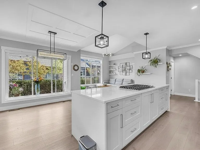17033 Fraser Hwy #34 — Photo 3