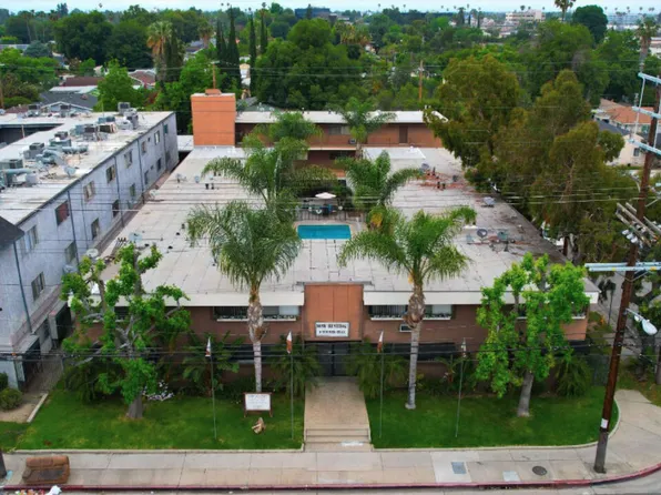 15405 Vanowen St, Van Nuys, CA 91406