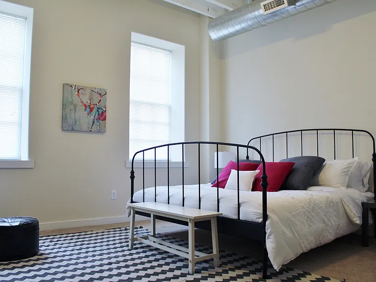 Frankford Lofts — Photo 17