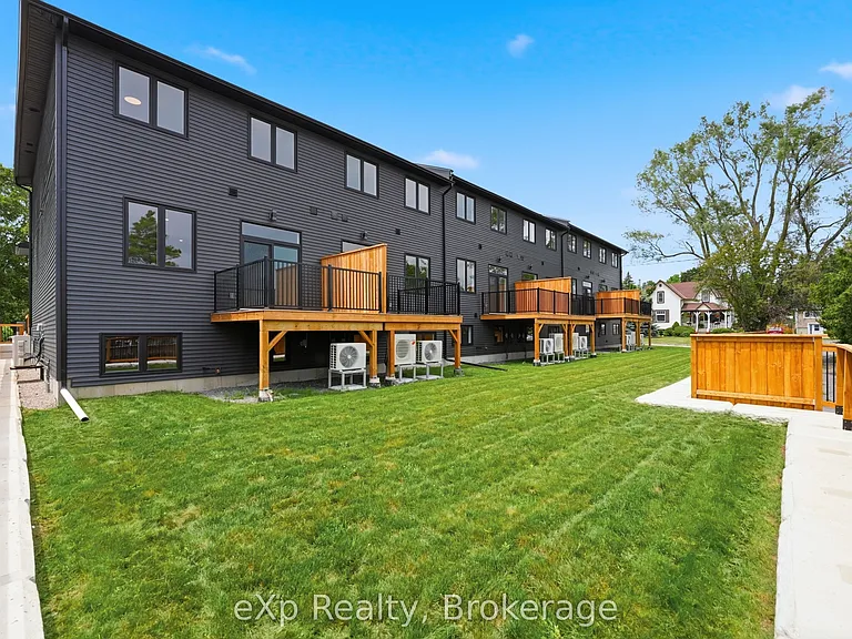 79 Maclellan Ave — Photo 26