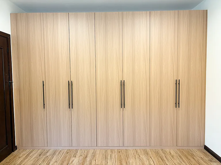 Lots of closet space