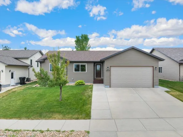 1919 Ward Ave, Spearfish, SD 57783