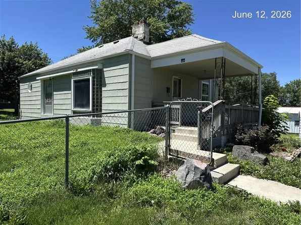 811 W Mill St, Gallatin, MO 64640