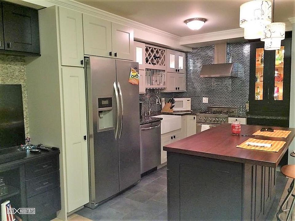 1st image of 1443 5th Ave Fl 1