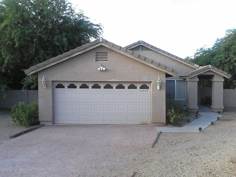 6203 E Gold Dust Ave #B — Photo 1