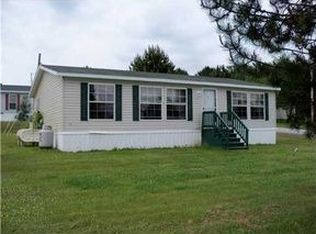 34 Hillside Dr, Sabattus, ME 04280