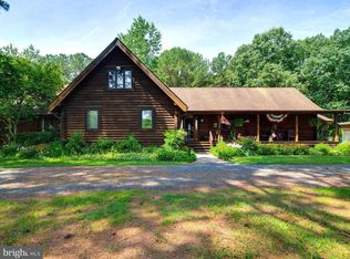 18171 Holly Dr, Saint Inigoes, MD 20684