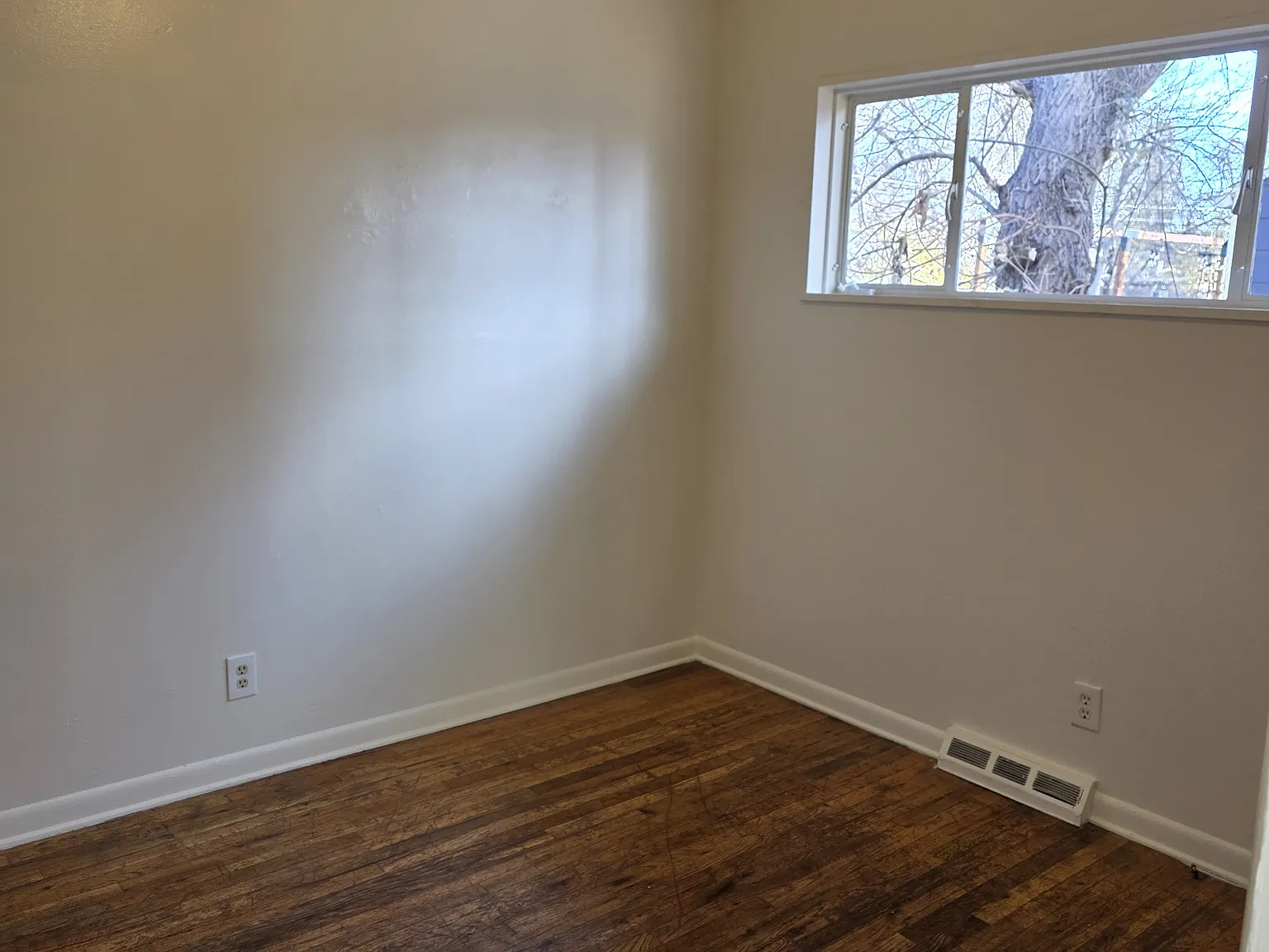 2 bed, 750 sqft, $1,199 — Photo 4