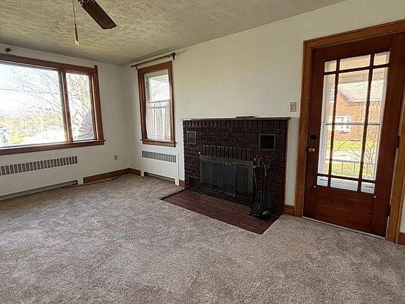 5th image of 145 Grant St