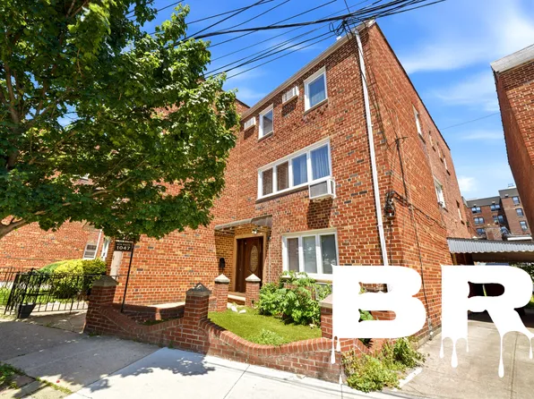 1047 Gravesend Neck Road image 1 of 24
