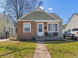 2310 Mapledale St, Ferndale, MI 48220