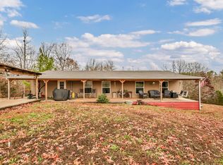 124 Old Lafayette Rd, Big Rock, TN 37023