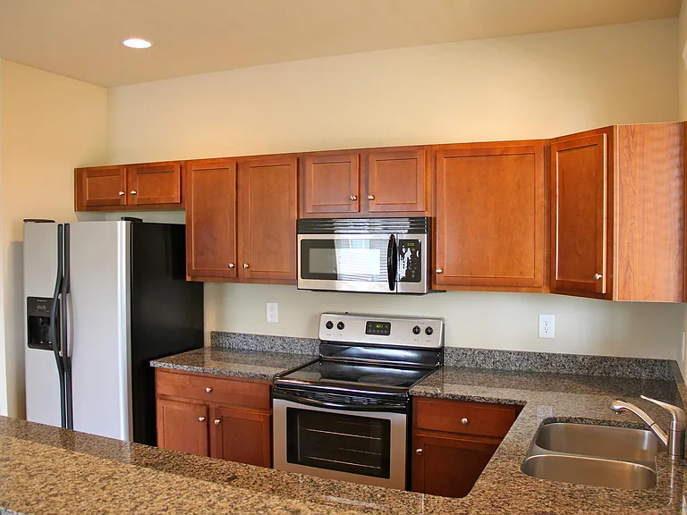 1030 Dr Martin Luther King Pkwy — Photo 6