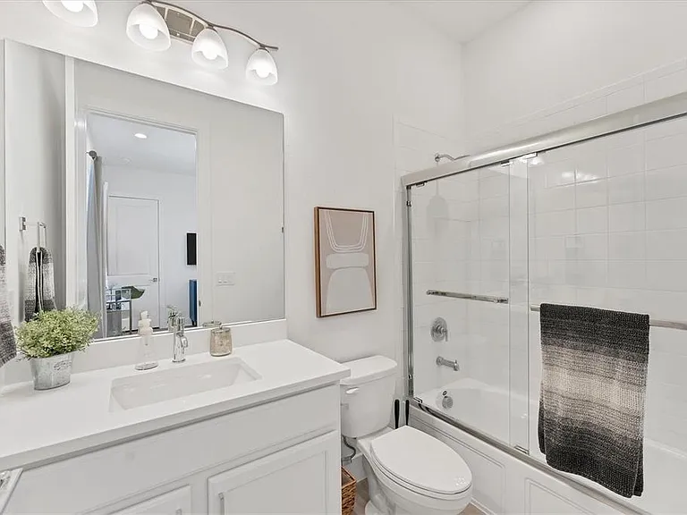 6028 Red Mangrove Ln — Photo 47