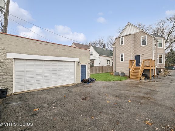 3rd image of 1810 N Keeler Ave