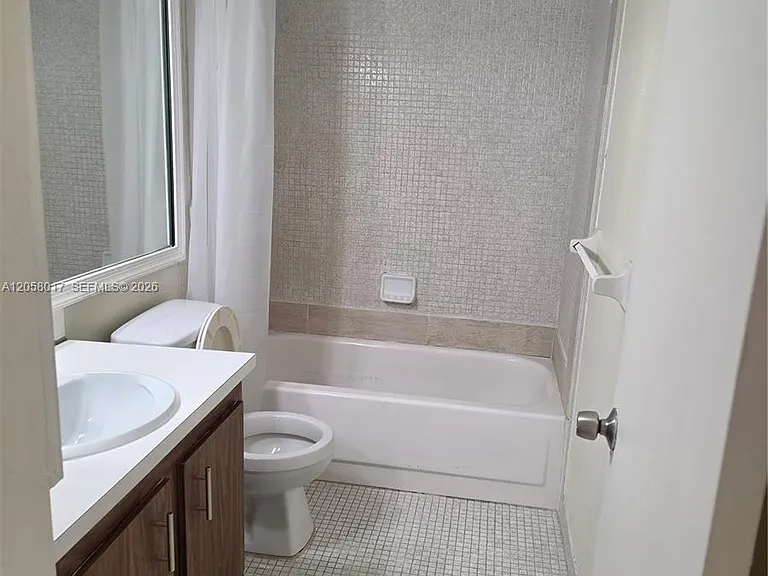 4158 Inverrary Dr #308 — Photo 7