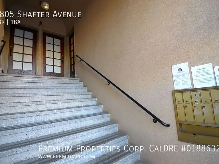 3805 Shafter Ave — Photo 29