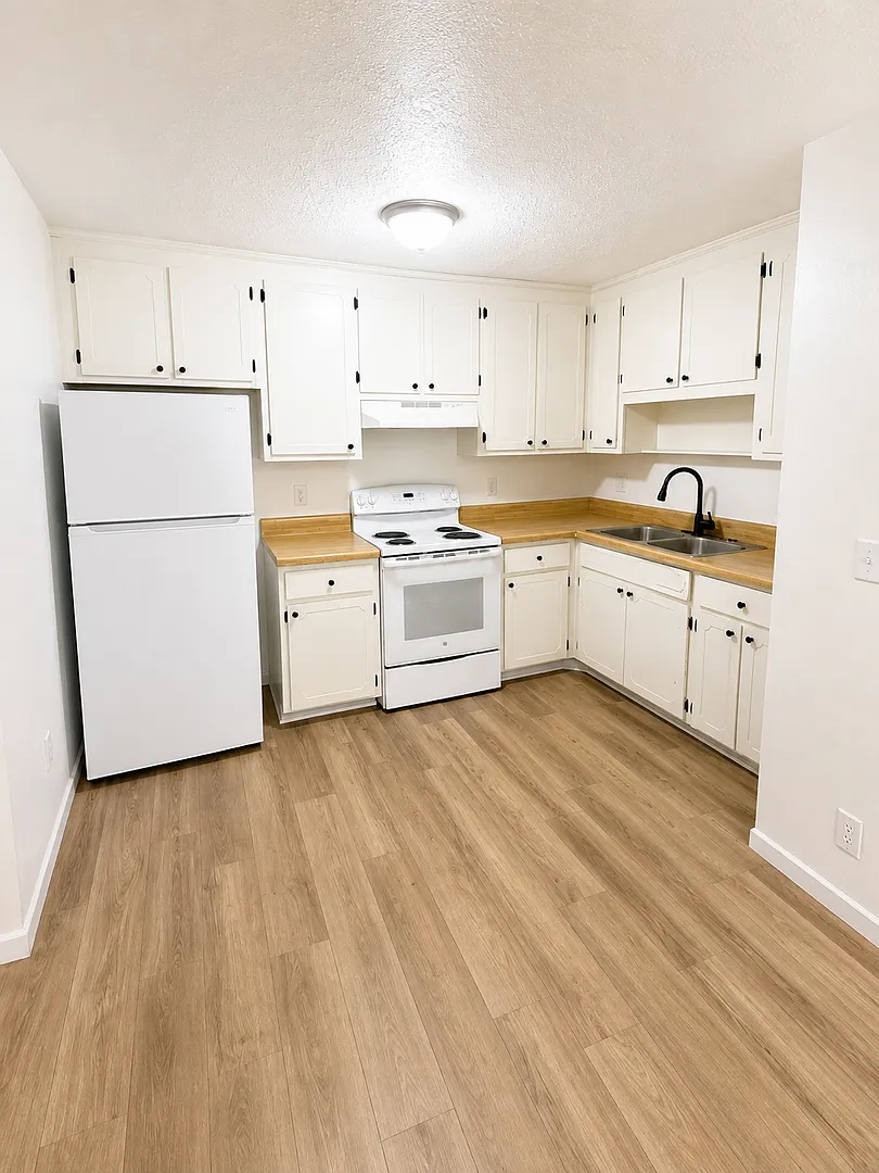 Belmont Apartments (NBS Martinsville) — Photo 3