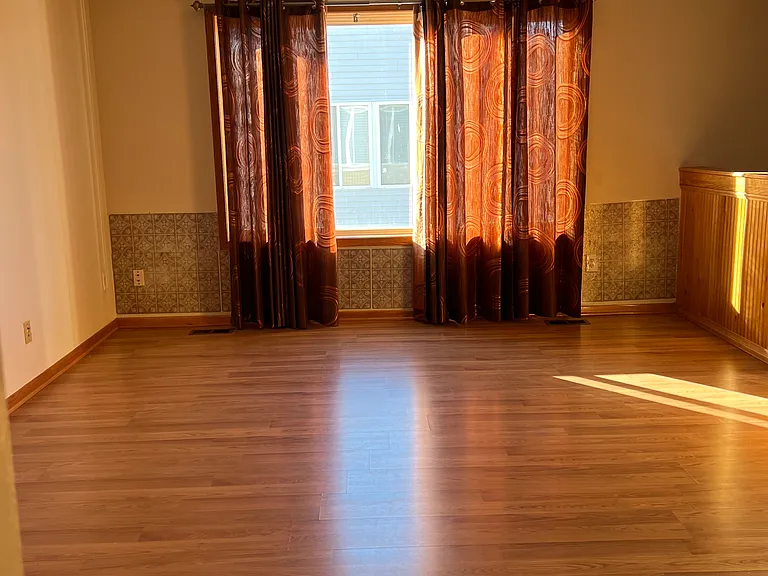 428 Appleblossom Ln W #1 — Photo 2