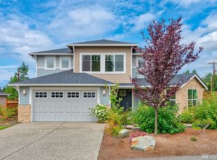 929 9th Ave N, Edmonds, WA 98020