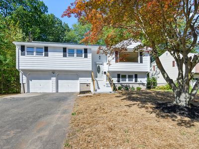 15 Alexander Road, Bloomfield, CT, 06002