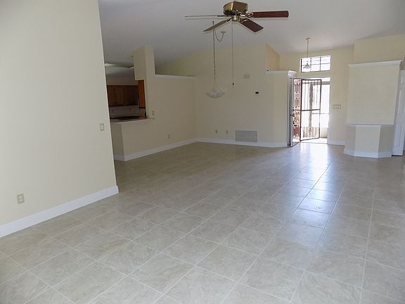 3rd image of 7216 Hammock Lakes Dr