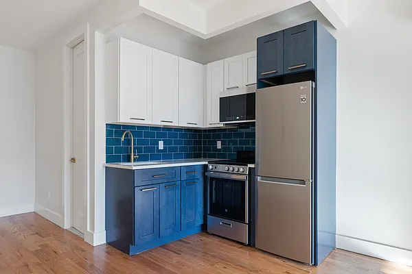 Rented by Douglas Elliman | media 2