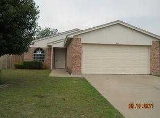 849 McCully St, White Settlement, TX 76108