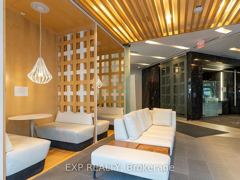 45 Charles St E #3606 — Photo 12
