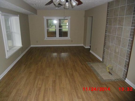 2nd image of 3309 Lindbergh Dr