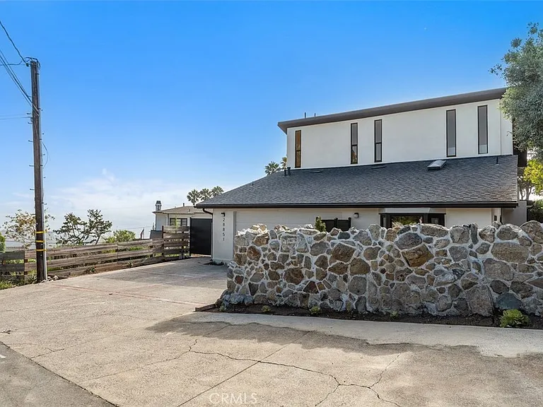28851 Shady Pl — Photo 36