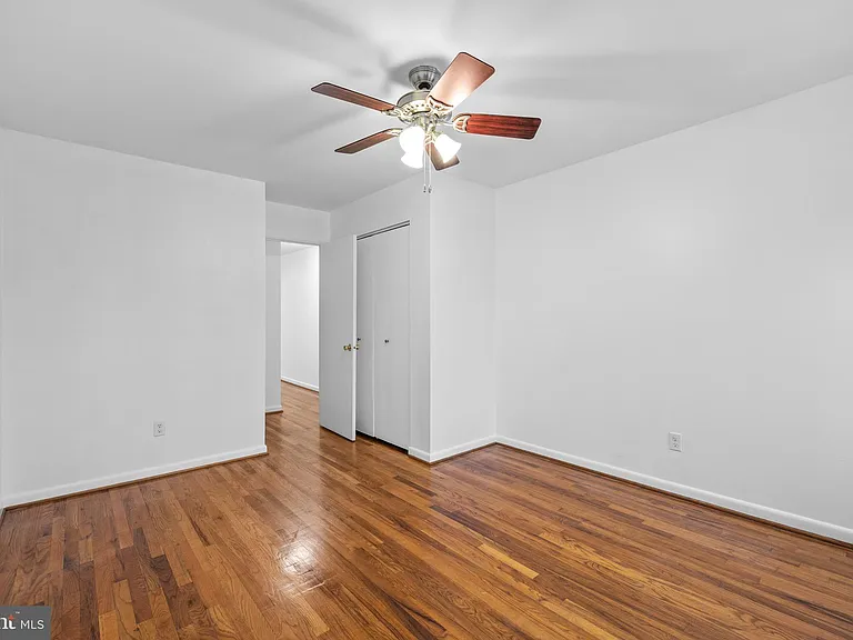 1437 Towson St — Photo 12