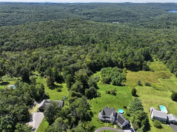 Mountain Road, Torrington, CT 06790