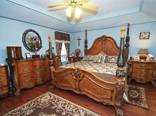 203 Shoal Dr, Georgetown, TX 78633