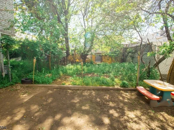 234 Port Ave, Elizabeth City, NJ 07206