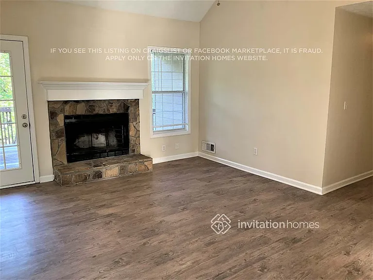 3848 Summer Leigh Ct — Photo 5