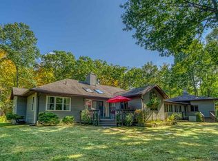 27 Sunset Ridge Rd, New Paltz, NY 12561