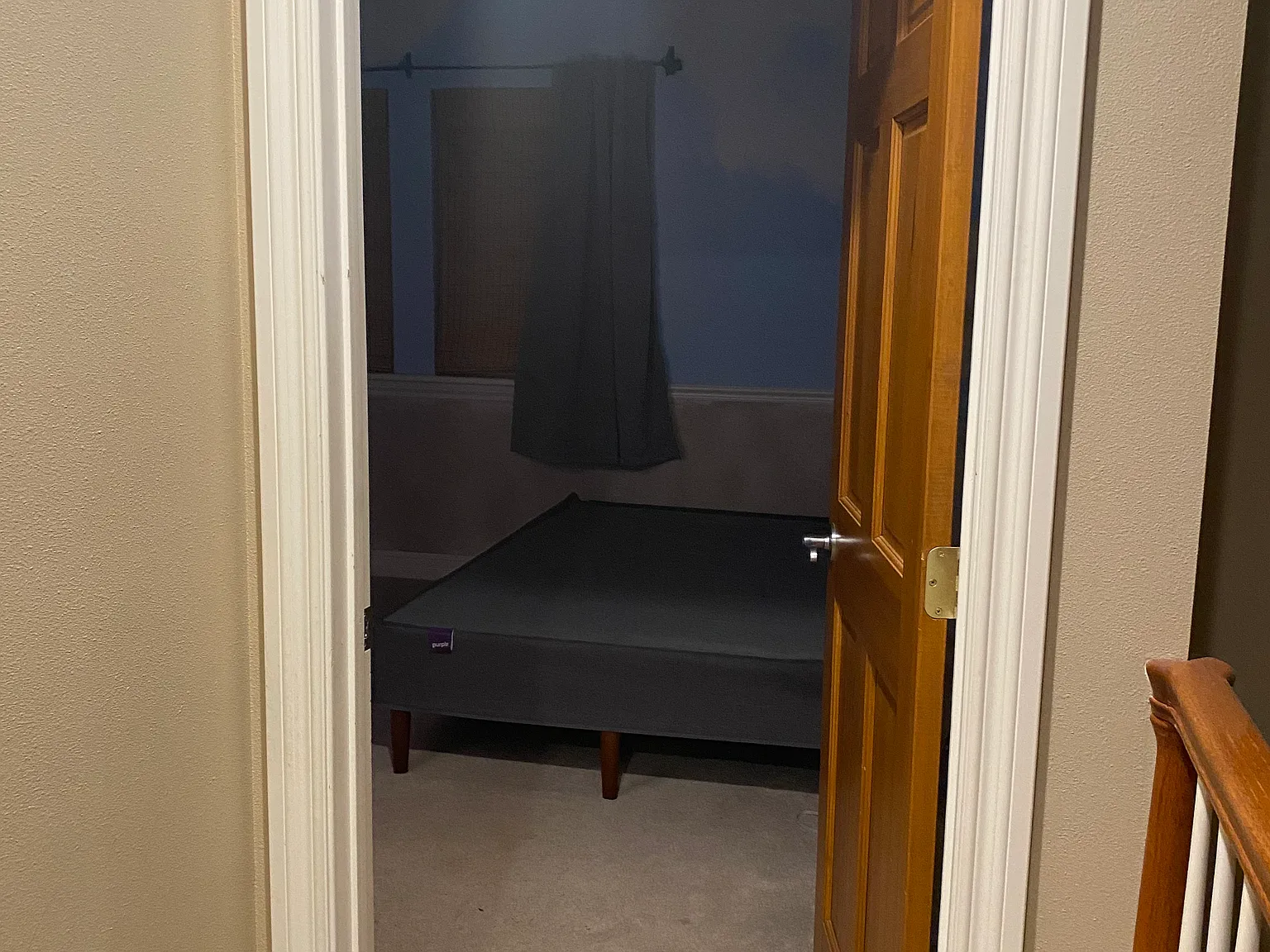 5 bed, 2880 sqft, $1,000 — Photo 3