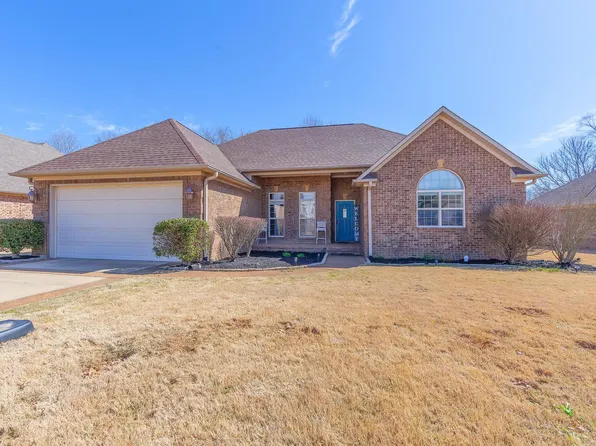 40 Woodshire Cv, Jackson, TN 38305