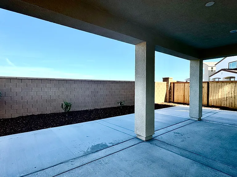 243 Dock Cir — Photo 44