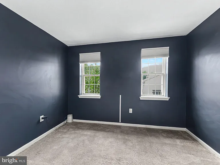 13849 Constitution Ct — Photo 12