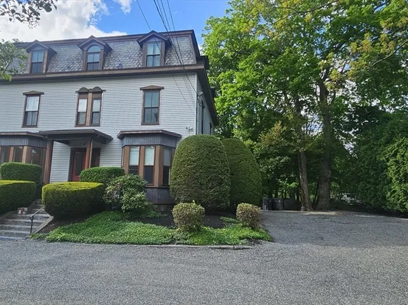 83 Central St APT 1, Framingham, MA 01701